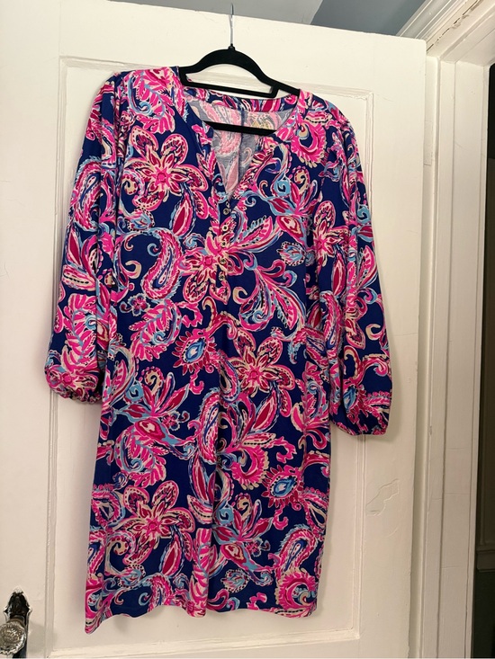 Lilly Pulitzer Dresses & Skirts - Lilly Pulitzer Navy Dress with Pink Paisley Print